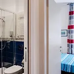 Guest house Guesthost - Brinn 3*